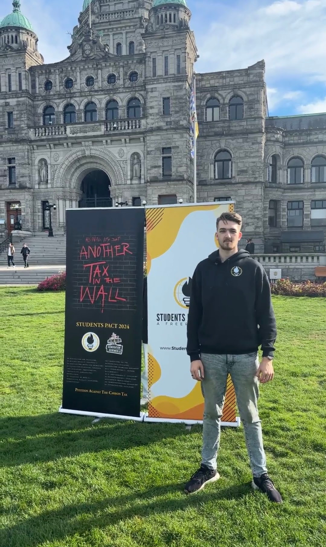 Killing Canada’s Carbon Tax