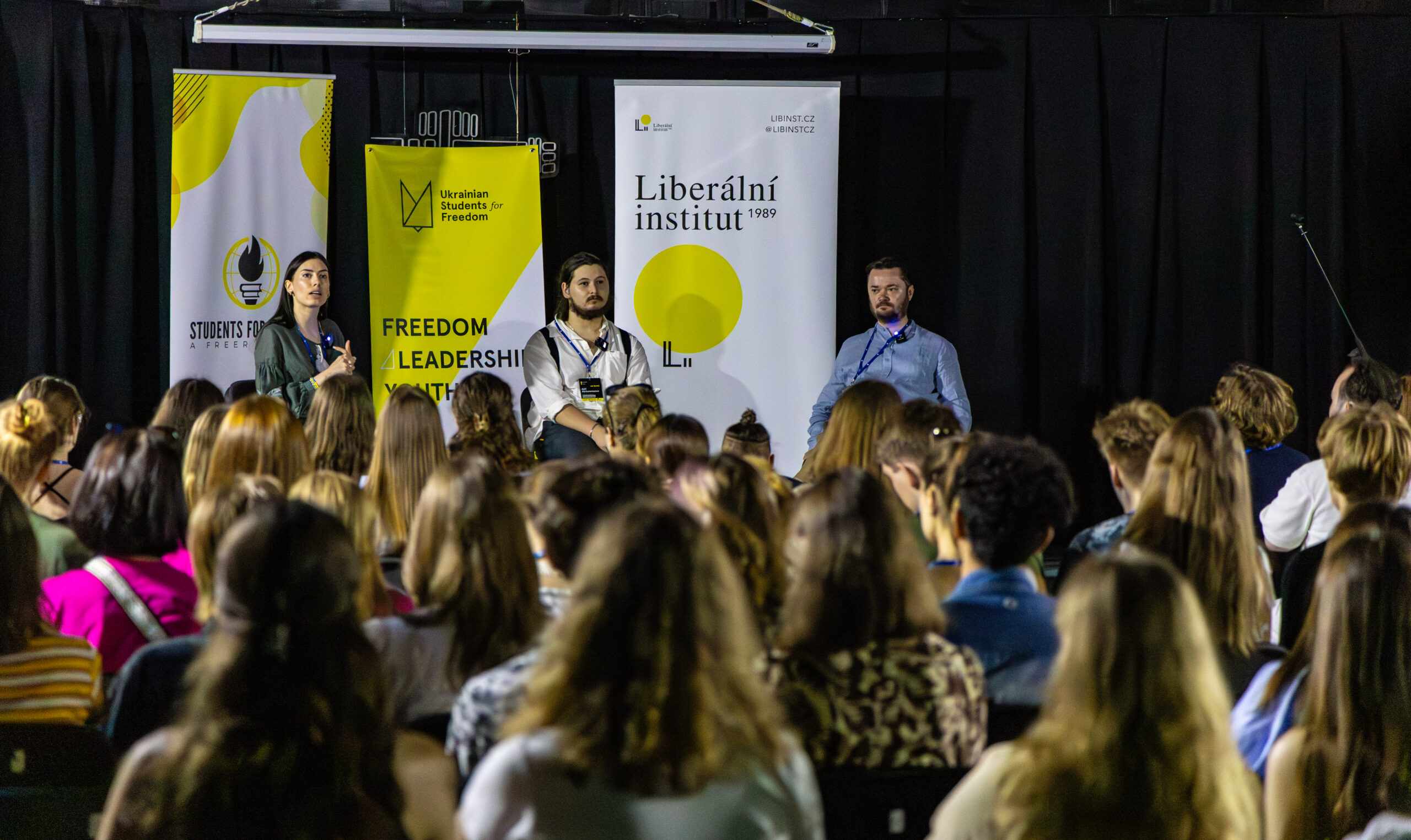 Image gallery marquee