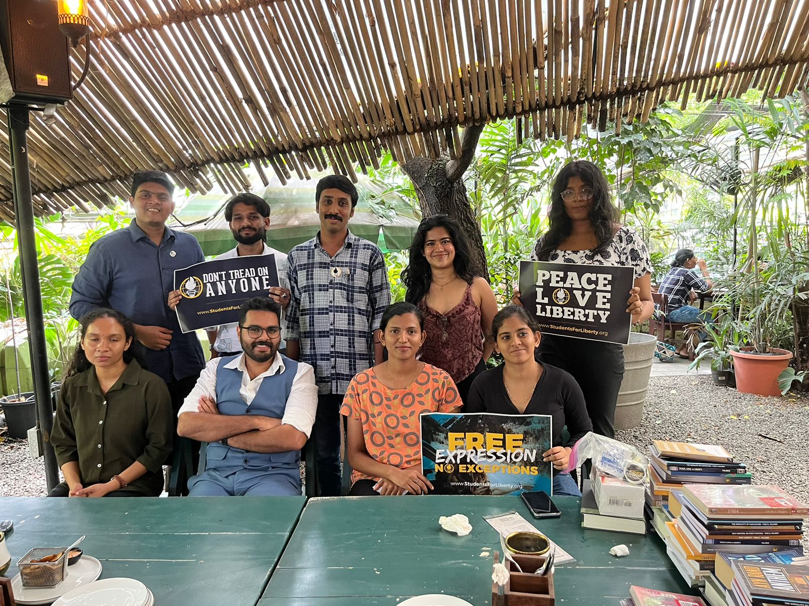 Image gallery marquee